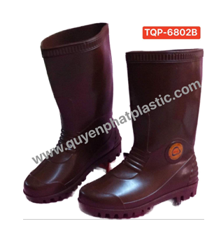 ủng nhựa bảo hộ lao động - Công Ty TNHH Sản Xuất Thương Mại Dịch Vụ Quyền Phát